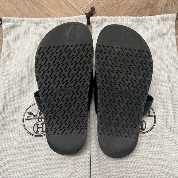 HERMES Chypre Leather Mules in black 35 - Picture 5 of 9